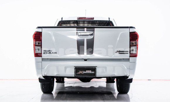 ซื้อ รถมือสอง Isuzu D-Max ขาว รถยนต์ ใน %{เมือง} ใน กรุงเทพมหานคร ซื้อ รถมือสอง Isuzu D-Max ขาว รถยนต์ ใน %{เมือง} ใน กรุงเทพมหานคร