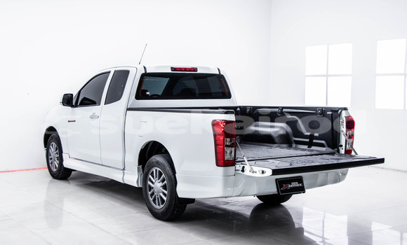 ซื้อ รถมือสอง Isuzu D-Max ขาว รถยนต์ ใน %{เมือง} ใน กรุงเทพมหานคร ซื้อ รถมือสอง Isuzu D-Max ขาว รถยนต์ ใน %{เมือง} ใน กรุงเทพมหานคร