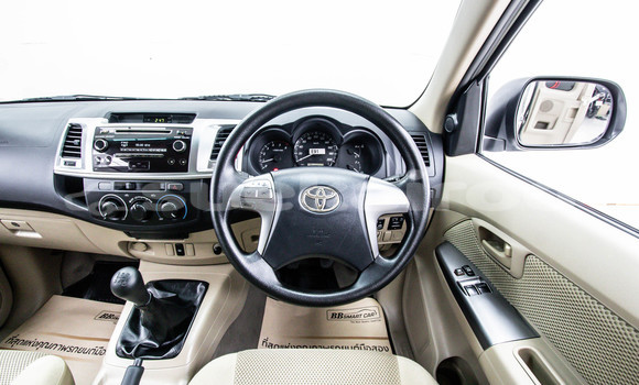 Buy Used Toyota Hiluxe VIGO Other Car in Bangkok in Bangkok Buy Used Toyota Hiluxe VIGO Other Car in Bangkok in Bangkok