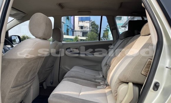 ซื้อ รถมือสอง Toyota Innova สีน้ำตาล รถยนต์ ใน %{เมือง} ใน กรุงเทพมหานคร ซื้อ รถมือสอง Toyota Innova สีน้ำตาล รถยนต์ ใน %{เมือง} ใน กรุงเทพมหานคร