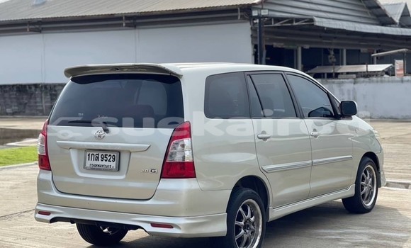 ซื้อ รถมือสอง Toyota Innova สีน้ำตาล รถยนต์ ใน %{เมือง} ใน กรุงเทพมหานคร ซื้อ รถมือสอง Toyota Innova สีน้ำตาล รถยนต์ ใน %{เมือง} ใน กรุงเทพมหานคร