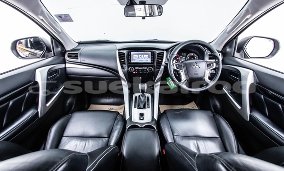 Buy Used Mitsubishi Pajero Sport Brown Car in Bangkok in Bangkok Buy Used Mitsubishi Pajero Sport Brown Car in Bangkok in Bangkok