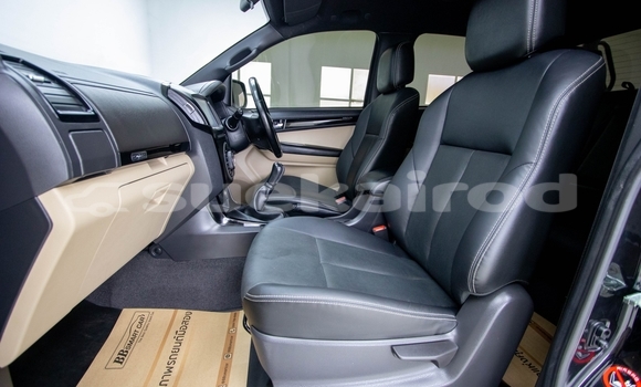 Buy Used Isuzu D-Max Black Car in Bangkok in Bangkok Buy Used Isuzu D-Max Black Car in Bangkok in Bangkok