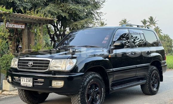 Buy Used Toyota Land Cruiser Black Car in Bangkok in Bangkok