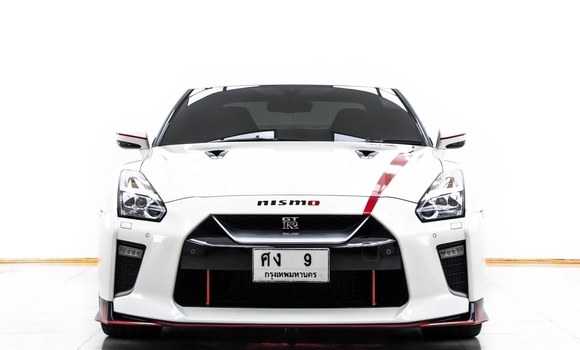 Buy Used Nissan GT-R R35 White Car in Bangkok in Bangkok Buy Used Nissan GT-R R35 White Car in Bangkok in Bangkok