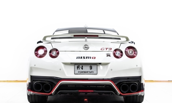 Buy Used Nissan GT-R R35 White Car in Bangkok in Bangkok Buy Used Nissan GT-R R35 White Car in Bangkok in Bangkok