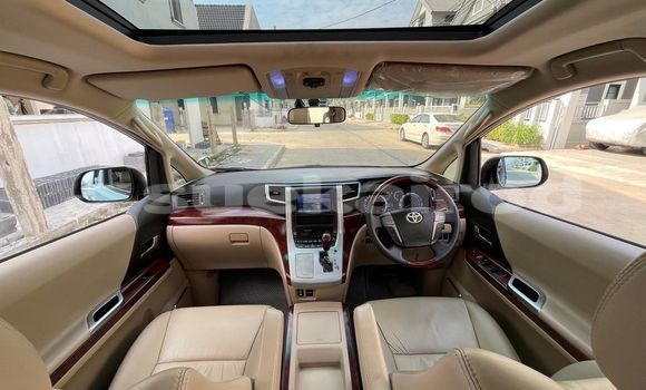 ซื้อ รถมือสอง Toyota Alphard ขาว รถยนต์ ใน %{เมือง} ใน กรุงเทพมหานคร ซื้อ รถมือสอง Toyota Alphard ขาว รถยนต์ ใน %{เมือง} ใน กรุงเทพมหานคร