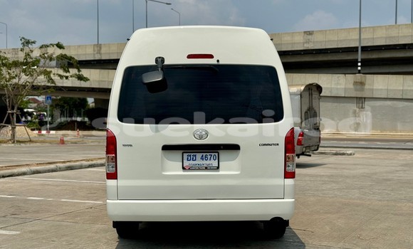 ซื้อ รถมือสอง Toyota Commuter ขาว รถยนต์ ใน %{เมือง} ใน กรุงเทพมหานคร ซื้อ รถมือสอง Toyota Commuter ขาว รถยนต์ ใน %{เมือง} ใน กรุงเทพมหานคร