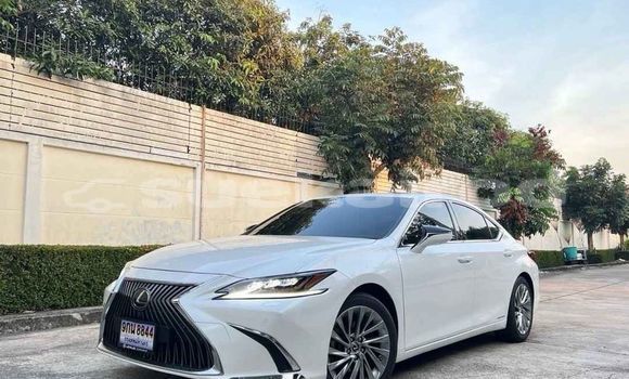 ซื้อ รถมือสอง Lexus ES ขาว รถยนต์ ใน %{เมือง} ใน กรุงเทพมหานคร ซื้อ รถมือสอง Lexus ES ขาว รถยนต์ ใน %{เมือง} ใน กรุงเทพมหานคร