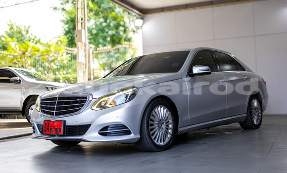 ซื้อ รถมือสอง Mercedes-Benz E-Classe เงิน รถยนต์ ใน %{เมือง} ใน กรุงเทพมหานคร ซื้อ รถมือสอง Mercedes-Benz E-Classe เงิน รถยนต์ ใน %{เมือง} ใน กรุงเทพมหานคร