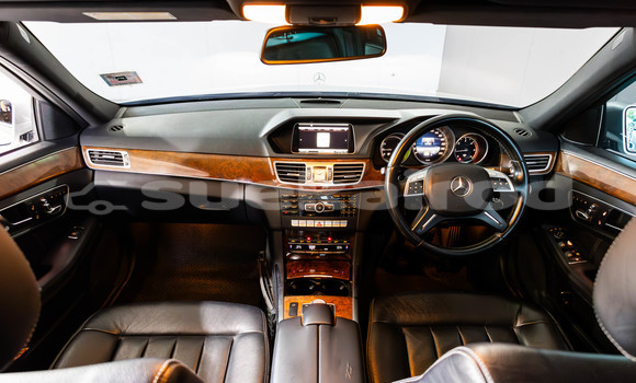 ซื้อ รถมือสอง Mercedes-Benz E-Classe เงิน รถยนต์ ใน %{เมือง} ใน กรุงเทพมหานคร ซื้อ รถมือสอง Mercedes-Benz E-Classe เงิน รถยนต์ ใน %{เมือง} ใน กรุงเทพมหานคร