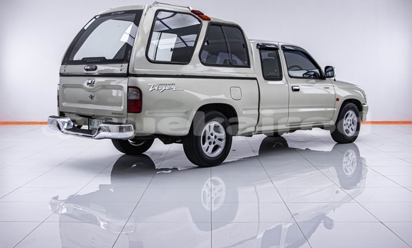 ซื้อ รถมือสอง Toyota Hilux สีน้ำตาล รถยนต์ ใน %{เมือง} ใน กรุงเทพมหานคร ซื้อ รถมือสอง Toyota Hilux สีน้ำตาล รถยนต์ ใน %{เมือง} ใน กรุงเทพมหานคร