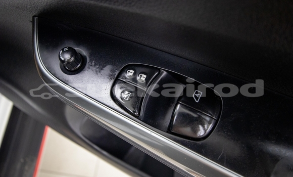 Buy Used Nissan Navara White Car in Bangkok in Bangkok Buy Used Nissan Navara White Car in Bangkok in Bangkok