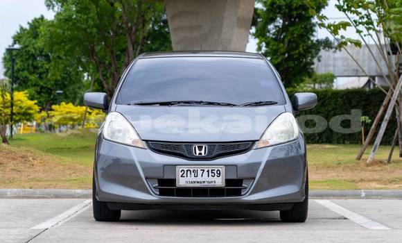 ซื้อ รถมือสอง Honda Jazz อื่น ๆ รถยนต์ ใน %{เมือง} ใน กรุงเทพมหานคร