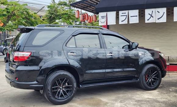 ซื้อ รถมือสอง Toyota Fortuner สีดำ รถยนต์ ใน %{เมือง} ใน กรุงเทพมหานคร ซื้อ รถมือสอง Toyota Fortuner สีดำ รถยนต์ ใน %{เมือง} ใน กรุงเทพมหานคร