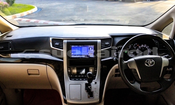 Buy Used Toyota Alphard White Car in Bangkok in Bangkok Buy Used Toyota Alphard White Car in Bangkok in Bangkok