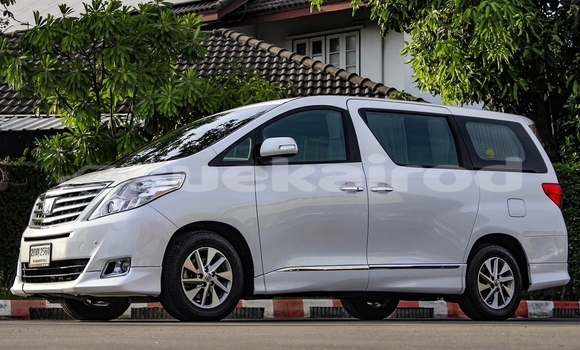 Buy Used Toyota Alphard White Car in Bangkok in Bangkok Buy Used Toyota Alphard White Car in Bangkok in Bangkok