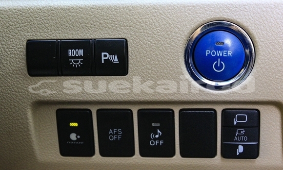 Buy Used Toyota Alphard White Car in Bangkok in Bangkok Buy Used Toyota Alphard White Car in Bangkok in Bangkok