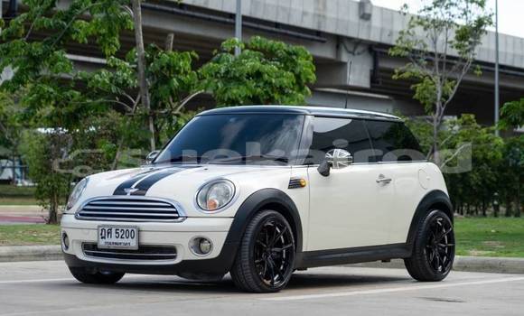 Buy Used Mini Cooper Other Car in Bangkok in Bangkok Buy Used Mini Cooper Other Car in Bangkok in Bangkok