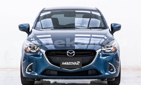 ซื้อ รถมือสอง Mazda 2 สีน้ำเงิน รถยนต์ ใน %{เมือง} ใน กรุงเทพมหานคร