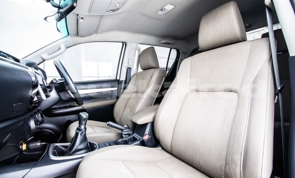 Buy Used Toyota Hiluxe Revo White Car in Bangkok in Bangkok Buy Used Toyota Hiluxe Revo White Car in Bangkok in Bangkok