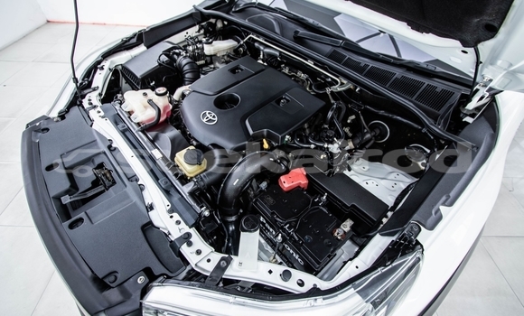 Buy Used Toyota Hiluxe Revo White Car in Bangkok in Bangkok Buy Used Toyota Hiluxe Revo White Car in Bangkok in Bangkok