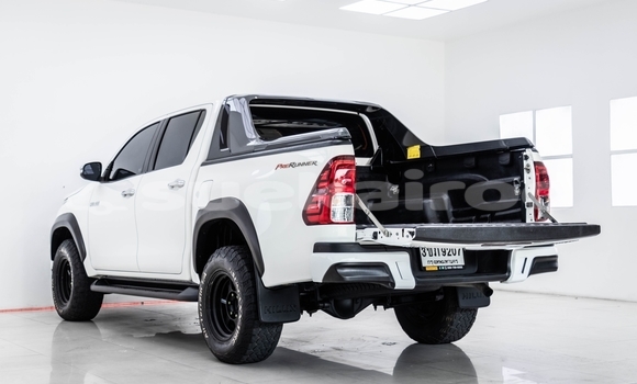 Buy Used Toyota Hiluxe Revo White Car in Bangkok in Bangkok Buy Used Toyota Hiluxe Revo White Car in Bangkok in Bangkok