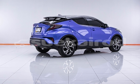 Buy Used Toyota C-HR Blue Car in Bangkok in Bangkok Buy Used Toyota C-HR Blue Car in Bangkok in Bangkok