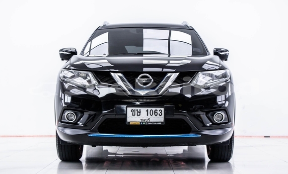Buy Used Nissan X–Trail Black Car in Bangkok in Bangkok