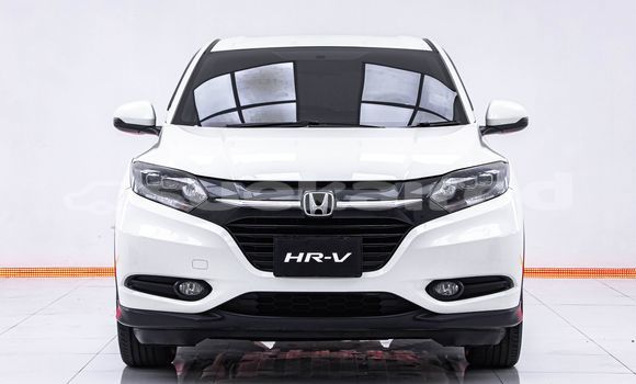Buy Used Honda HR-V White Car in Bangkok in Bangkok Buy Used Honda HR-V White Car in Bangkok in Bangkok
