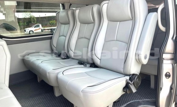 ซื้อ รถมือสอง Toyota Commuter อื่น ๆ รถยนต์ ใน %{เมือง} ใน กรุงเทพมหานคร ซื้อ รถมือสอง Toyota Commuter อื่น ๆ รถยนต์ ใน %{เมือง} ใน กรุงเทพมหานคร