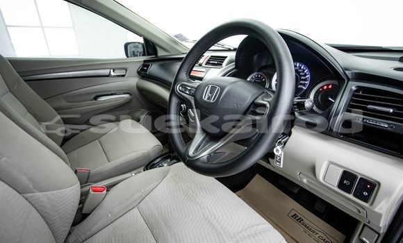 ซื้อ รถมือสอง Honda City ขาว รถยนต์ ใน %{เมือง} ใน กรุงเทพมหานคร ซื้อ รถมือสอง Honda City ขาว รถยนต์ ใน %{เมือง} ใน กรุงเทพมหานคร