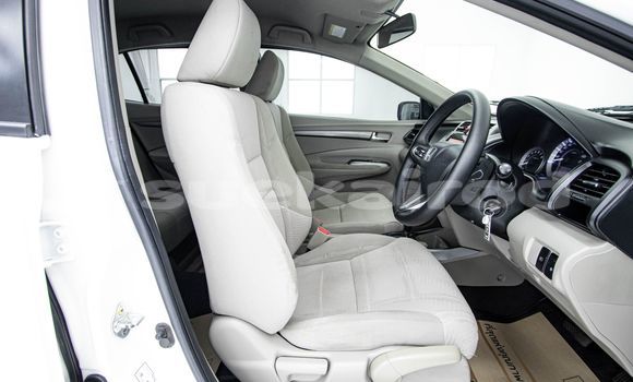 ซื้อ รถมือสอง Honda City ขาว รถยนต์ ใน %{เมือง} ใน กรุงเทพมหานคร ซื้อ รถมือสอง Honda City ขาว รถยนต์ ใน %{เมือง} ใน กรุงเทพมหานคร