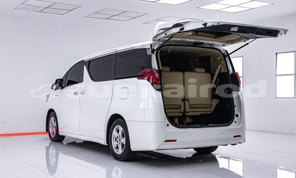 ซื้อ รถมือสอง Toyota Alphard ขาว รถยนต์ ใน %{เมือง} ใน กรุงเทพมหานคร ซื้อ รถมือสอง Toyota Alphard ขาว รถยนต์ ใน %{เมือง} ใน กรุงเทพมหานคร
