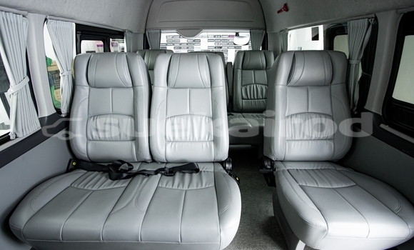 ซื้อ รถมือสอง Toyota Commuter อื่น ๆ รถยนต์ ใน %{เมือง} ใน กรุงเทพมหานคร ซื้อ รถมือสอง Toyota Commuter อื่น ๆ รถยนต์ ใน %{เมือง} ใน กรุงเทพมหานคร