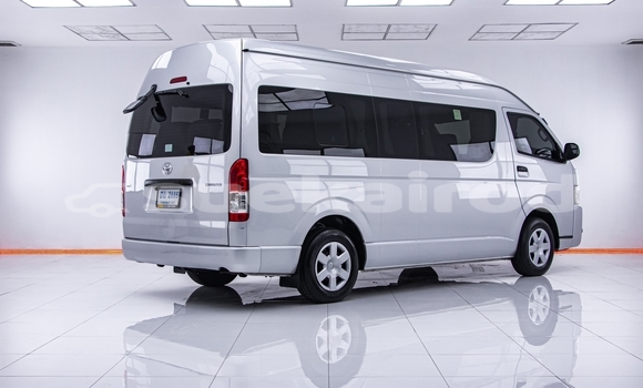 ซื้อ รถมือสอง Toyota Commuter อื่น ๆ รถยนต์ ใน %{เมือง} ใน กรุงเทพมหานคร ซื้อ รถมือสอง Toyota Commuter อื่น ๆ รถยนต์ ใน %{เมือง} ใน กรุงเทพมหานคร