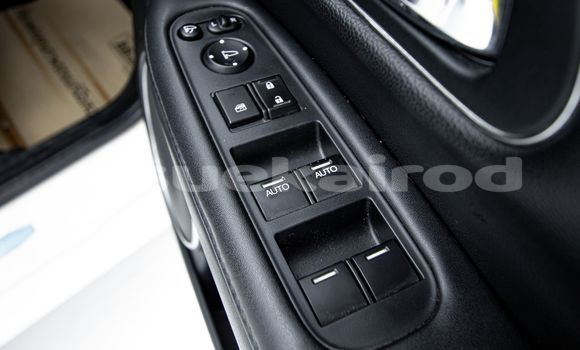 Buy Used Honda HR-V White Car in Bangkok in Bangkok Buy Used Honda HR-V White Car in Bangkok in Bangkok