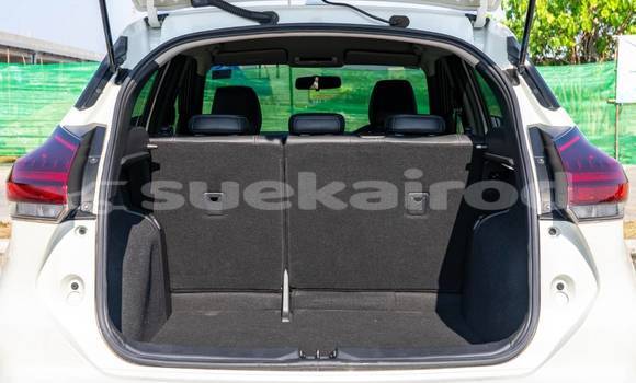 Buy Used Nissan Note White Car in Bangkok in Bangkok Buy Used Nissan Note White Car in Bangkok in Bangkok