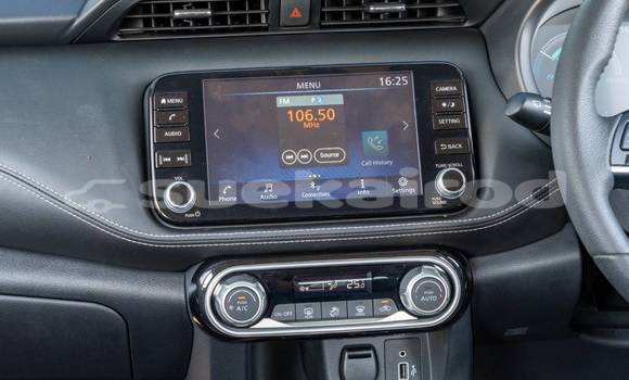 Buy Used Nissan Note White Car in Bangkok in Bangkok Buy Used Nissan Note White Car in Bangkok in Bangkok