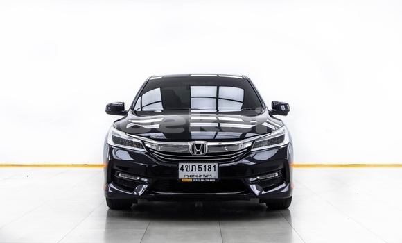 ซื้อ รถมือสอง Honda Accord สีดำ รถยนต์ ใน %{เมือง} ใน กรุงเทพมหานคร