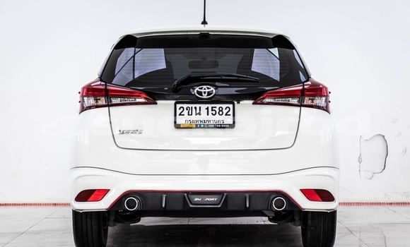 Buy Used Toyota Yaris Ativ White Car in Bangkok in Bangkok Buy Used Toyota Yaris Ativ White Car in Bangkok in Bangkok