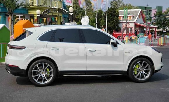 ซื้อ รถมือสอง Porsche Cayenne ขาว รถยนต์ ใน %{เมือง} ใน กรุงเทพมหานคร ซื้อ รถมือสอง Porsche Cayenne ขาว รถยนต์ ใน %{เมือง} ใน กรุงเทพมหานคร