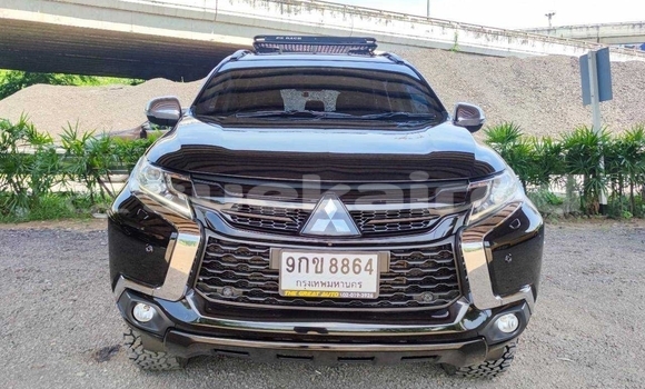 Buy Used Mitsubishi Pajero Sport Black Car in Bangkok in Bangkok