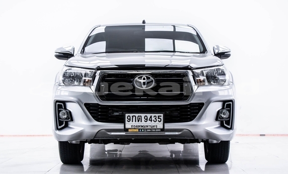 Buy Used Toyota Hiluxe Revo Other Car in Bangkok in Bangkok