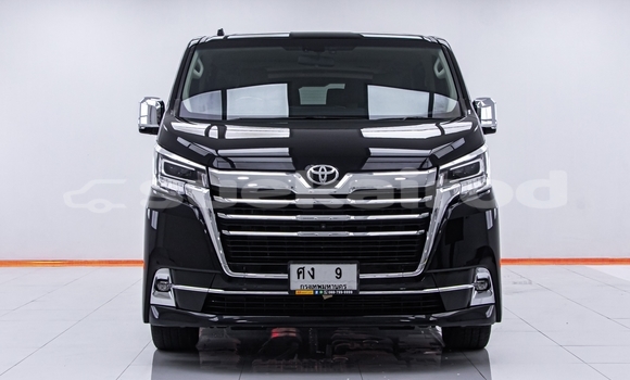 Buy Used Toyota Matrix Black Car in Bangkok in Bangkok