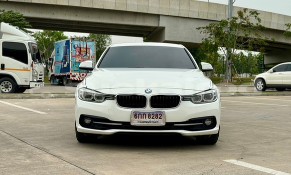 ซื้อ รถมือสอง BMW 3–Series ขาว รถยนต์ ใน %{เมือง} ใน กรุงเทพมหานคร