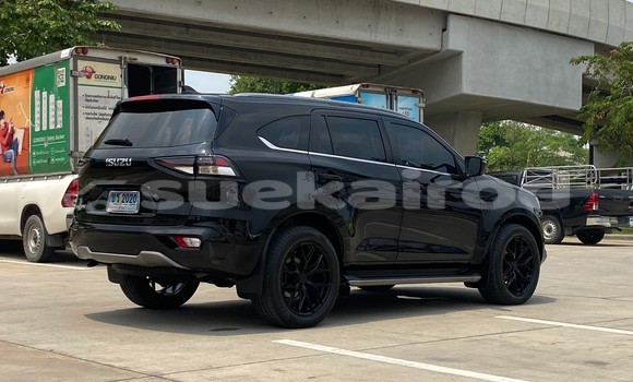 ซื้อ รถมือสอง Isuzu MU-X สีดำ รถยนต์ ใน %{เมือง} ใน กรุงเทพมหานคร ซื้อ รถมือสอง Isuzu MU-X สีดำ รถยนต์ ใน %{เมือง} ใน กรุงเทพมหานคร