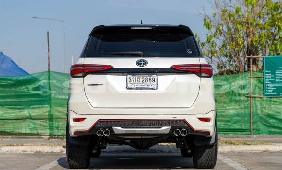 Buy Used Toyota Fortuner White Car in Bangkok in Bangkok Buy Used Toyota Fortuner White Car in Bangkok in Bangkok