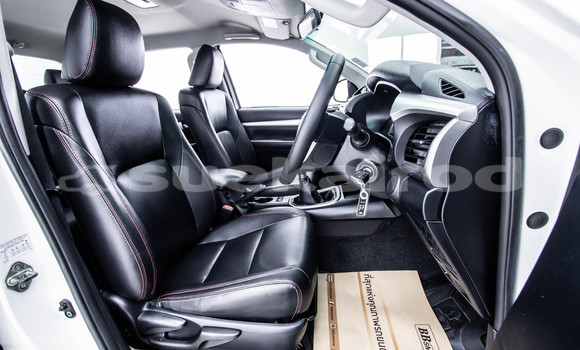 Buy Used Toyota Hiluxe Revo White Car in Bangkok in Bangkok Buy Used Toyota Hiluxe Revo White Car in Bangkok in Bangkok