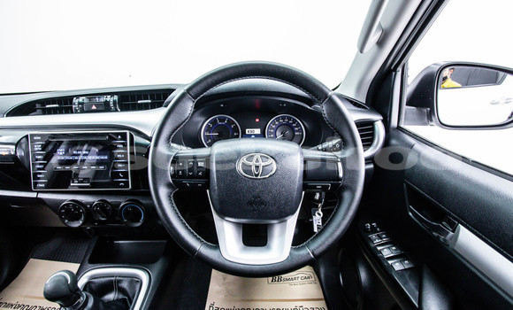 Buy Used Toyota Hiluxe Revo White Car in Bangkok in Bangkok Buy Used Toyota Hiluxe Revo White Car in Bangkok in Bangkok